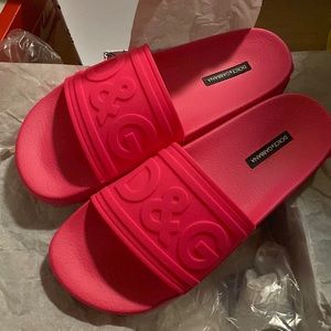Dolce and gabbana slides